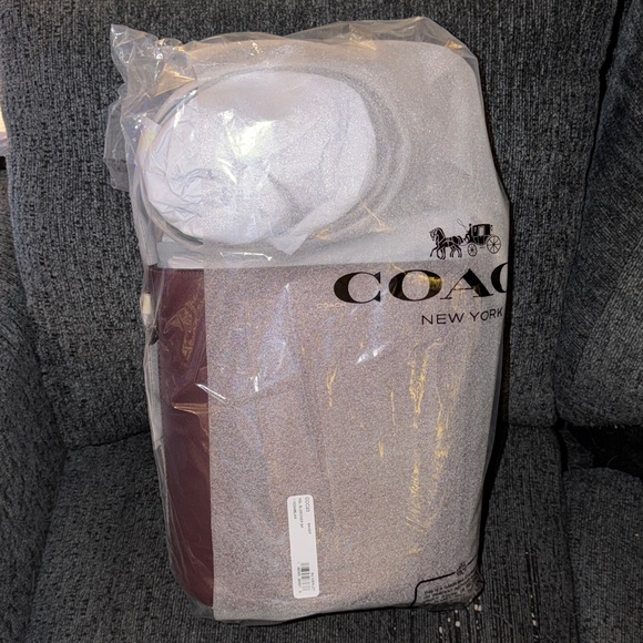 Coach Bleecker Bucket Bag & Pouch in Brass/Merlot Natural Grain Leather NWT - Picture 11 of 16